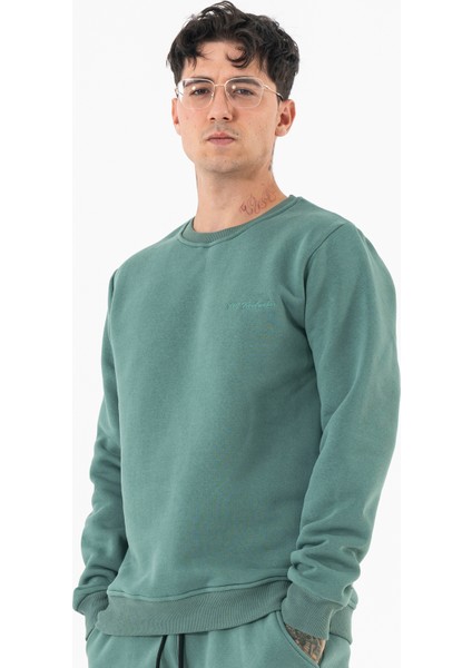 Erkek Mint Sweatshirt Bisiklet Yaka Rahat Kalıp 3 Iplik Şardonlu Nakışlı modelleri