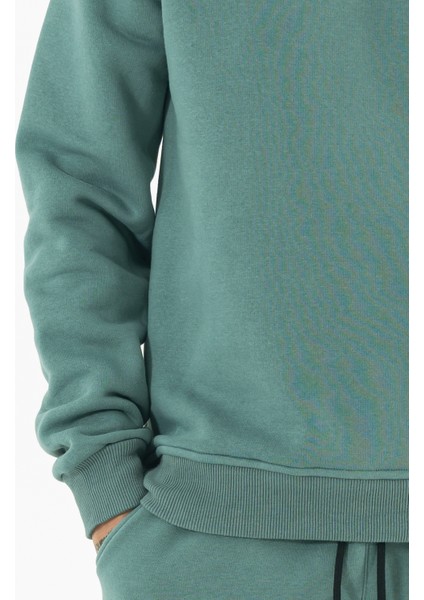 Erkek Mint Sweatshirt Bisiklet Yaka Rahat Kalıp 3 Iplik Şardonlu Nakışlı