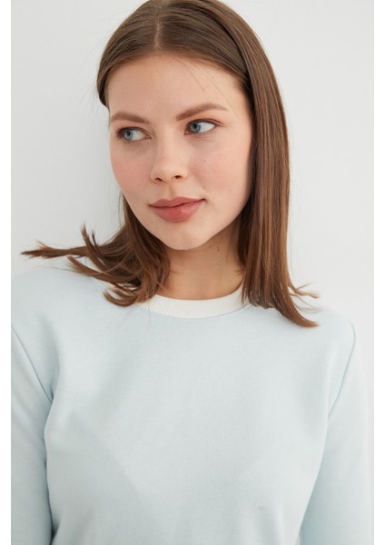 3 Iplik Şardonsuz Yakası Ribanalı Sweatshirt fırsatları