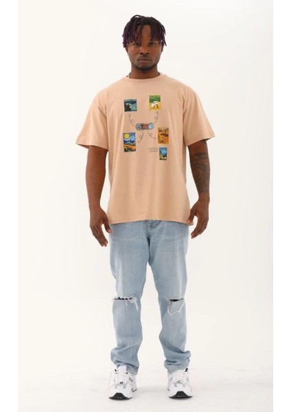 Unisex Oversize Baskılı Bisiklet Yaka T-Shirt - Bej fırsatları