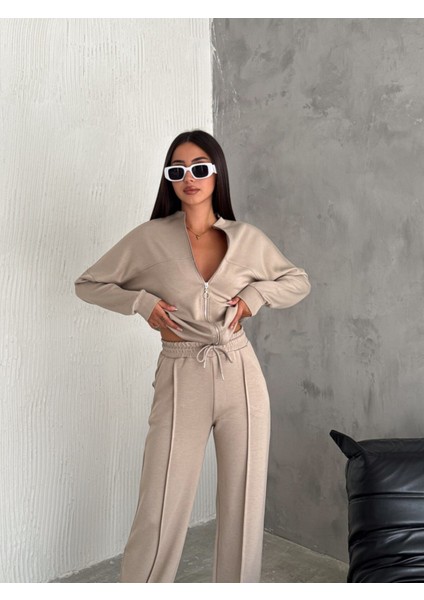 Kolej Yaka Kadın Eşofman Takımı - Üst Bomber Kolej Yaka Ceket ve Alt Bol Paça Baggy Pantolon indirimleri