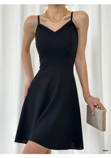 Krep Kumaş Ince Askılı Kloş Elbise 582451 Siyah fiyatları