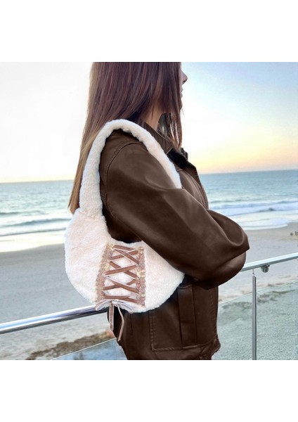 Bağcıklı Kurdeleli Tasarım Suni Kürklü Peluş Omuz Çantası fiyatları