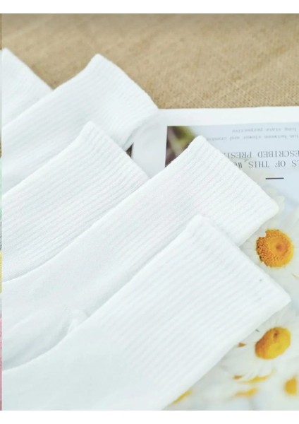 3 Çift Kadın Beyaz Çizgisiz Kolej Çorap fiyatları