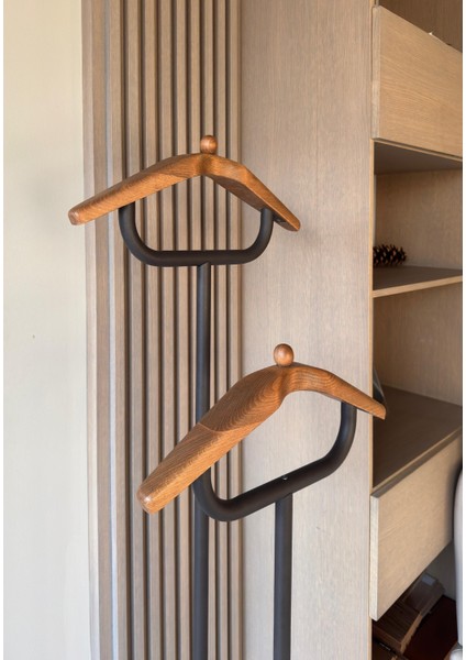 Modern Metal Dilsiz Uşak Askılık – Geniş Depolama, Yerli Üretim modelleri