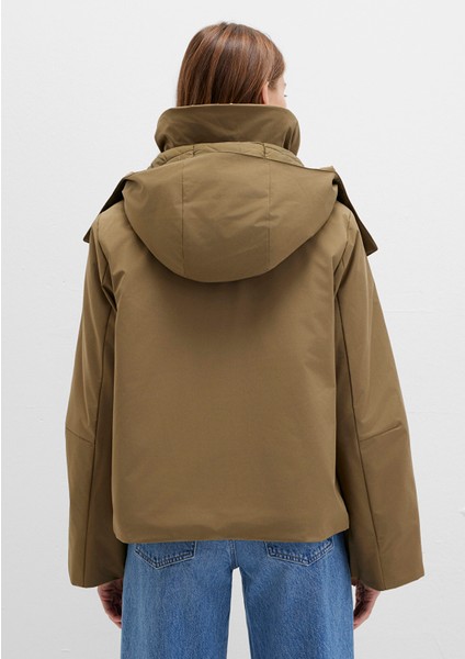 Suni Kürk Detaylı Kapüşonlu Haki Parka 1110759-71816 indirimleri
