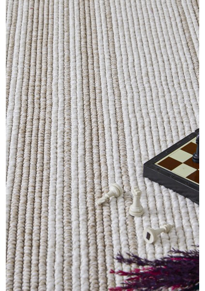 Posıtano Krem Bej Renk Çizgili Model Yumuşak Bukleli ve Püsküllü Dekoratif Makine Dokuma Halı