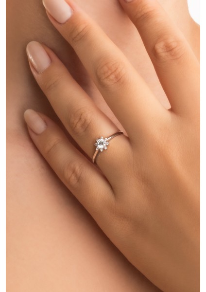 Sonsuzluk Çiçeği 18 Ayar Beyaz Altın Kaplama Gümüş Yüzük fiyatları