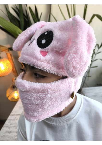 Kız Erkek Unisex Kendinden Boyunluklu Bere Peluş Figürlü Yumuşak Kulak Korumalı Pembe