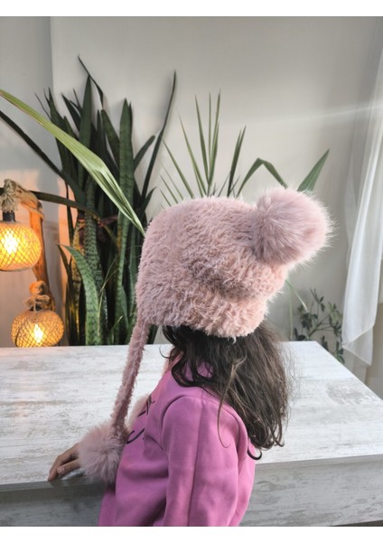 Kız Çocuk Uzun Ponponlu Kulağı Kapatan Bere Peluş Puf Puf Yumuşacık Pudra fırsatları