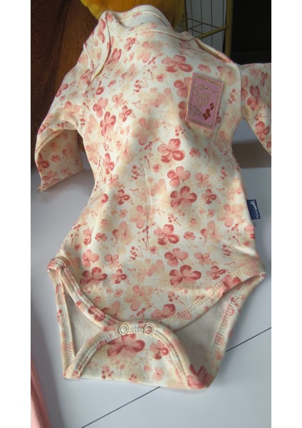 Erkek-Kız Bebek Omuz Genişletmeli Çıtçıtlı Body Pijama Bere Takımı, %100 Pamuk , Modern Tasarım modelleri