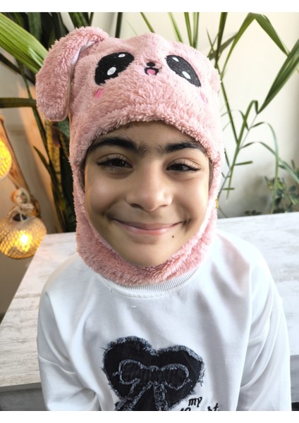 Kız Erkek Unisex Kendinden Boyunluklu Bere Peluş Figürlü Yumuşak Kulak Korumalı Gülkurusu