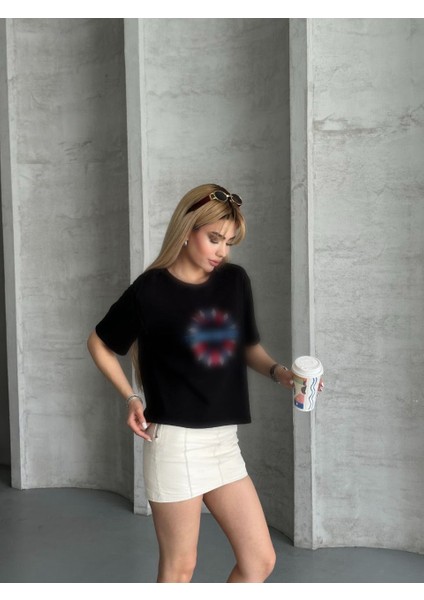 Tom Hil Taşlı Siyah Crop T-Shirt fiyatları