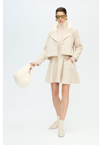 Bej Yakası Kürklü Ceket fırsatları