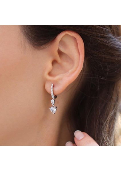 Kalp Zirkon Taşlı Gümüş Küpe modelleri