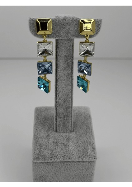 Mavi Tonlarında Üç Kare Şekilli Sallantılı Gold Küpe