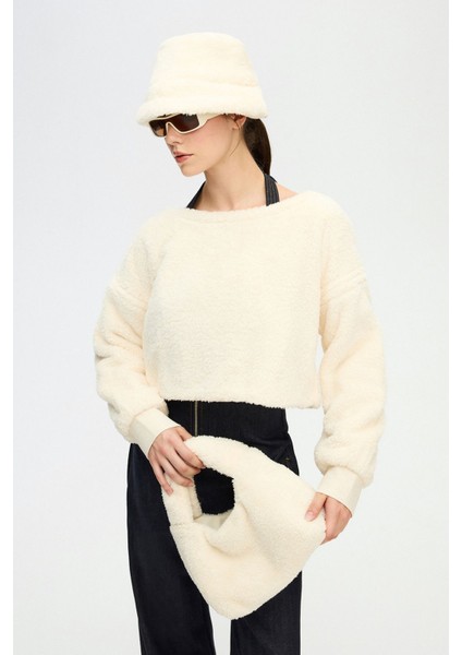 Krem Peluş Crop Bluz indirimleri