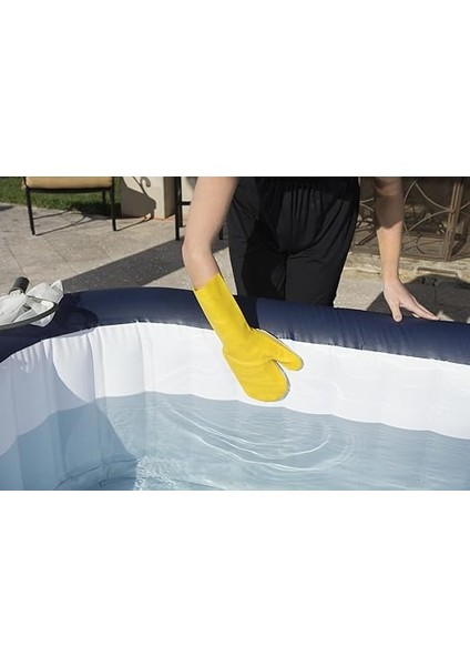 – Temizlik Seti Lay–z Spa – 3 Adet – Ağ – Temizleme Fırçası – Ovma Eldiveni fırsatları