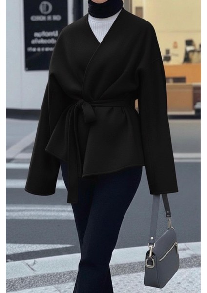 Kemerli Kısa Kruvaze Yaka Kaşe Kaban modelleri