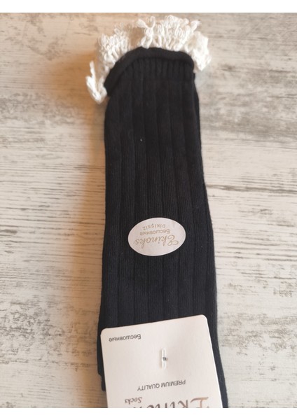 Kız Çocuk Diz Altı Çorap Pamuklu Fitilli Dantelli Kokulu Nefes Alabilir Terletmez Tekli Siyah indirimleri