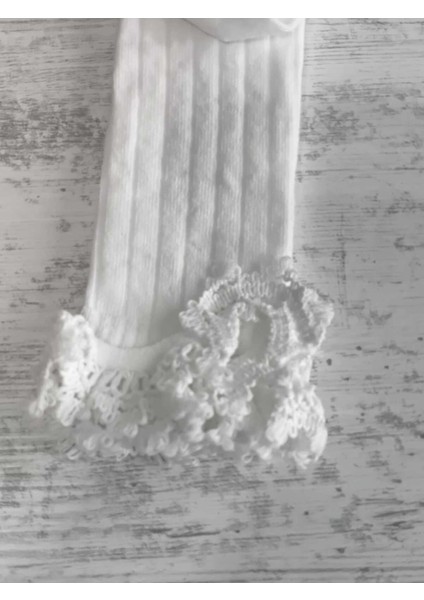 Kız Çocuk Diz Altı Çorap Pamuklu Fitilli Dantelli Kokulu Nefes Alabilir Terletmez Tekli Ekru fırsatları