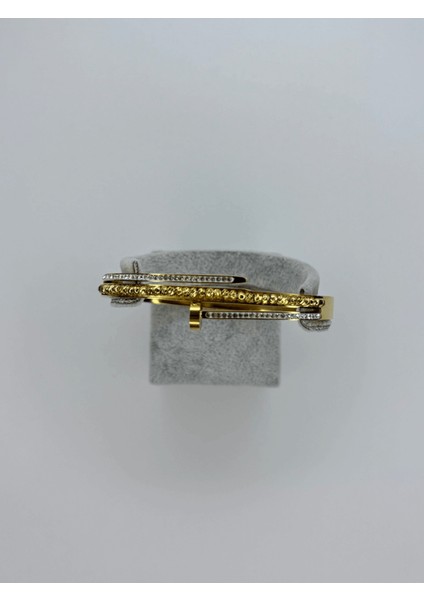 Çift Sıra Taşlı Çivi Detaylı Gold Kelepçe fiyatları