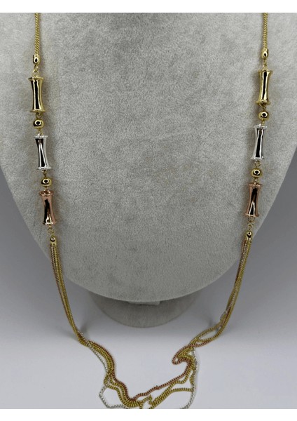 Üç Renkli Zincir ve Kemikli Şekillerden Oluşan Kolye