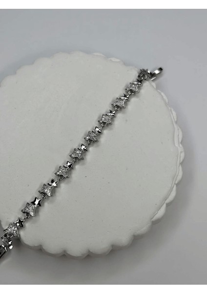Küçük Taşlı ve Parlak Çift Yıldızlı Silver Bileklik modelleri