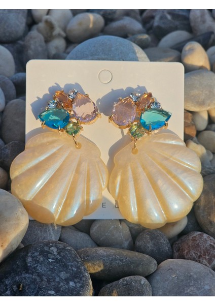 Taş Detaylı Deniz Kabuğu Küpe fiyatları