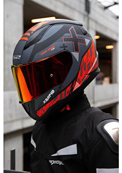 Rapid 2 Xtreet Mat Siyah-Kırmızı Kask Mikrometrik Bağlantı Kayışı ile 1300 Gr Polikarbonat indirimleri