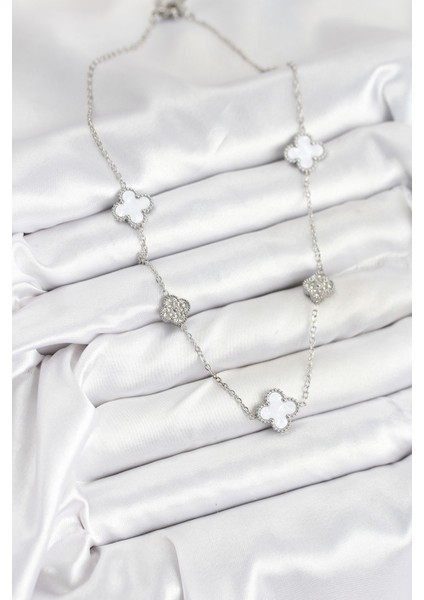 316L Çelik Zincir Gümüş Renk Beyaz ve Zirkon Taşlı Yonca Kadın Kolye - TJ-BKO10588 fiyatları