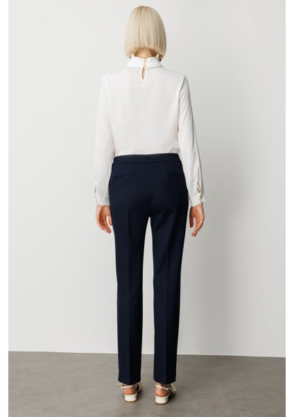 Kadın Düşük Bel Boru Paça Pantolon 5143 Lacivert fırsatları