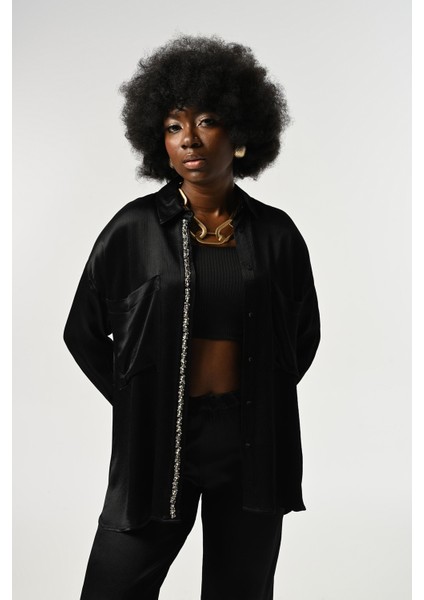 Kadın Önü ve Kolları Taş-Pul Işlemeli Düz Renk Gömlek