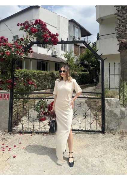 Kadın Kısa Kollu Uzun Yandan Yırtmaçlı Elbise - Bej