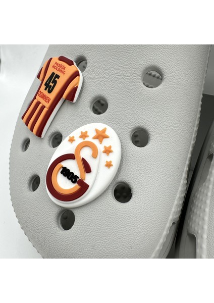 Terlik Süsü ve Aksesuarı – Jibbitz 3D Sarı Kırmızı Oshimen 45 No Forma Byz 5 Yıldızlı Set Aksesuar fiyatları