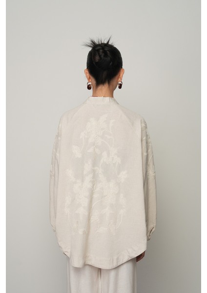 Kadın Arkası Nakış Işlemeli Natur Kimono