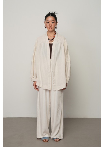 Kadın Arkası Nakış Işlemeli Natur Kimono indirimleri