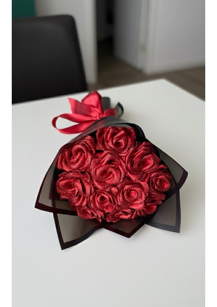 11'li Simli Kırmızı Solmayan Saten Gül Buketi, Sevgiliye Hediye fiyatları