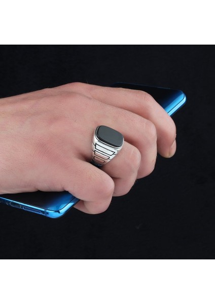 925 Ayar Gümüş Siyah Oniks Taşlı Modern Tasarım Erkek Yüzük