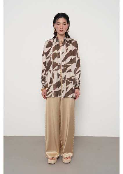 Kadın Desenli Çizgi Detaylı Oversize Gömlek fırsatları