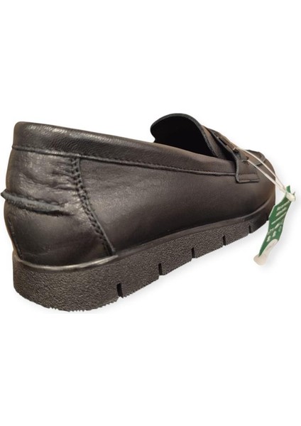 25075610K Yumuşak Esnek Deri Loafer Kadın Ayakkabı fırsatları