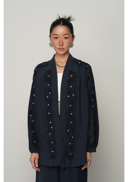 Kadın Şerit Gül ve Taş Detaylı Düz Oversize Kimono