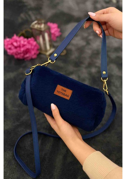 Kadın Lacivert Suni Kürk Detaylı Omuz ve Crossbody Çanta