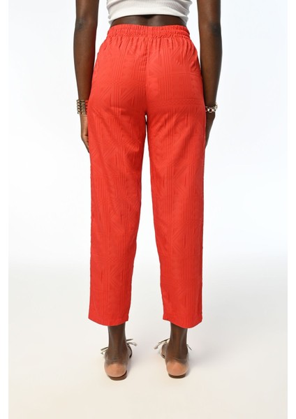 Kadın Desenli Beli Lastikli Rahat Kalıp Pantolon modelleri