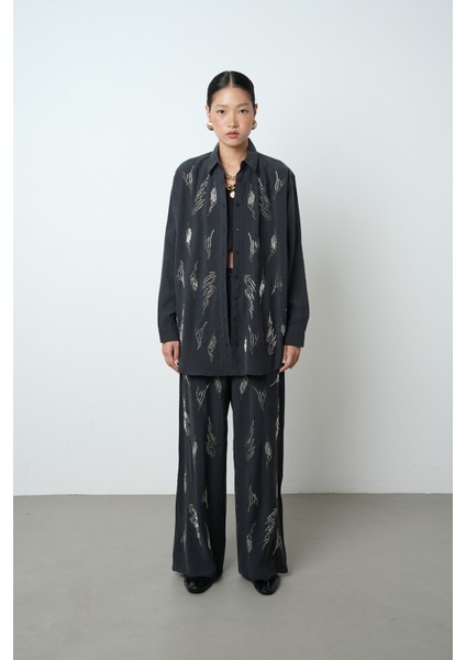 Kadın Önü Taş Işlemeli Düz Renk Oversize Gömlek fırsatları