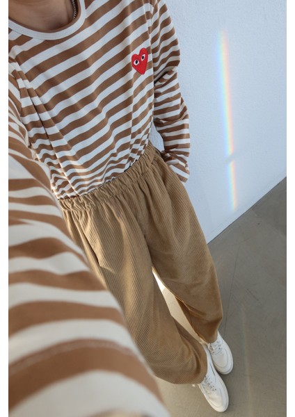 Kalp Işlemeli Çizgili Uzun Kollu Sweat fırsatları