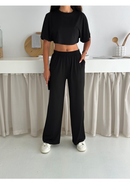 Kadın Iki Parça Salaş Takım – Crop Üst ve Bol Paça Pantolon – Yazlık Rahat Spor Takım