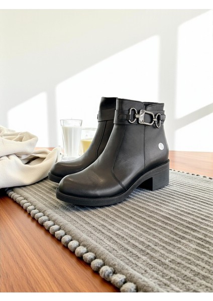 D25KB-1890 Siyah Hakiki Deri Tam Ortopedik Günlük Kadın Bot fiyatları