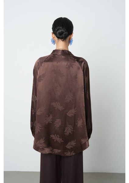 Kadın Kahverengi Yaprak Desenli Oversize Kesim Tesettür Kimono indirimleri