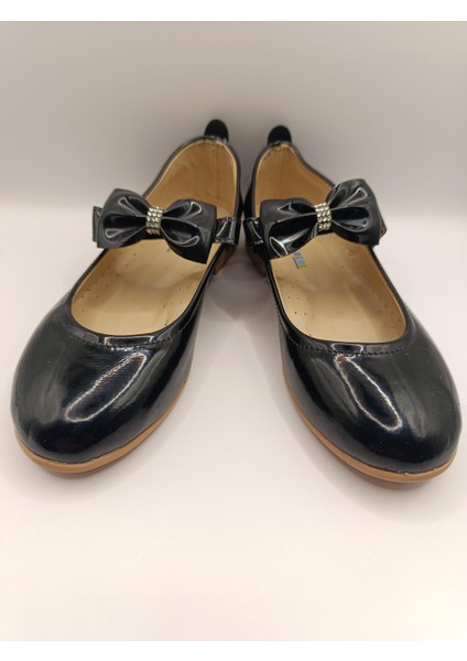 Kız Çocuk Rugan Kaydırmaz Taban Babet fiyatları